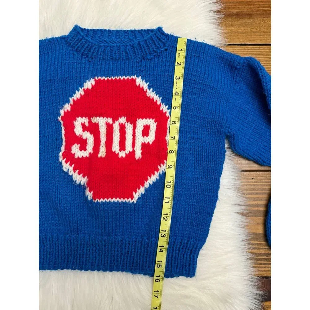 Sweater Vintage hand‎ knit STOP sign